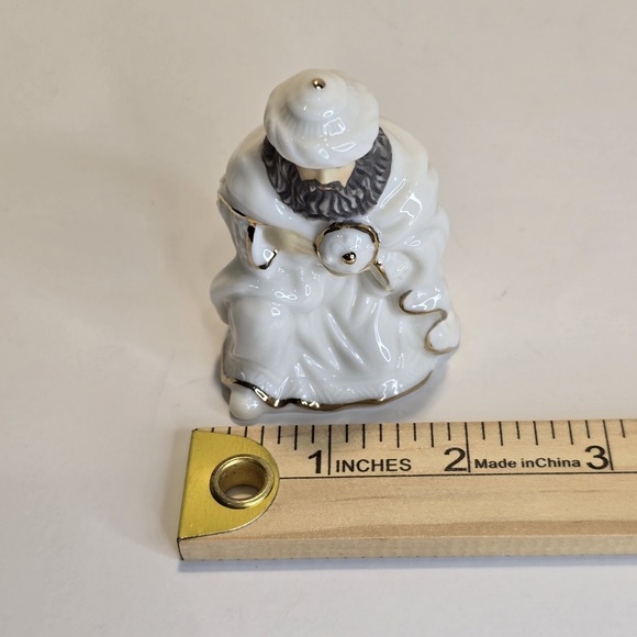 Galleria Nativity Set Wiseman Porcelain Figure Gold Trim Replacement Part Vtg - Picture 8 of 8